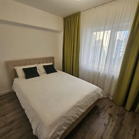 Carol Apartment *