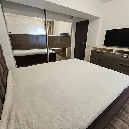 Carol * קריובה